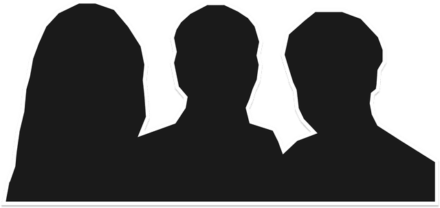 Three silhouettes representing future consultants